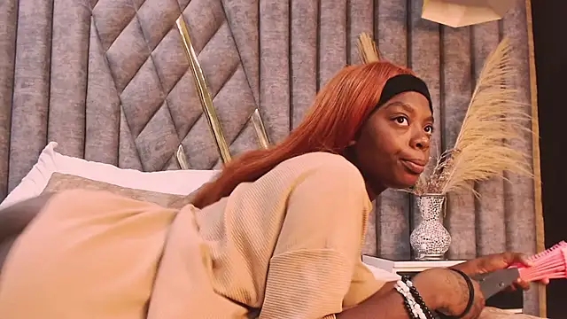 OliviaGarciaa online show from 09-20-25, 04:06