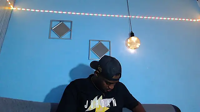 eebony stallion online show from 02-24-26, 02:23