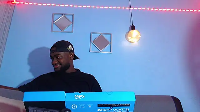 eebony stallion online show from 02-25-26, 03:07