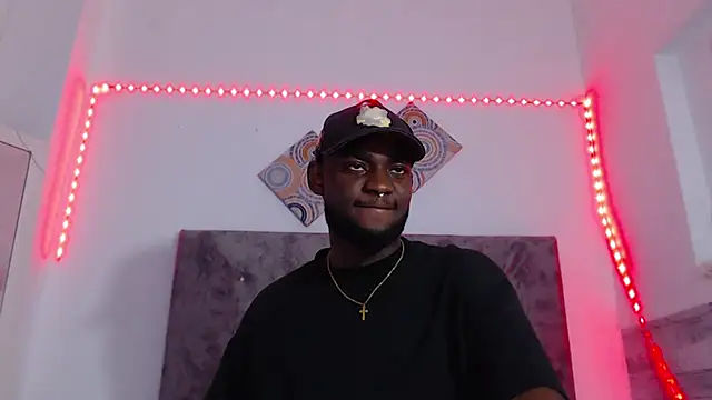 eebony stallion online show from 04-15-26, 07:51