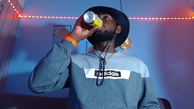 eebony stallion online show from 02-26-26, 03:28