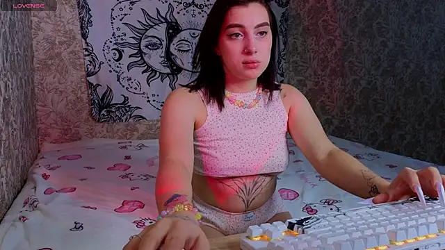 arcane doll online show from 03-11-26, 09:25