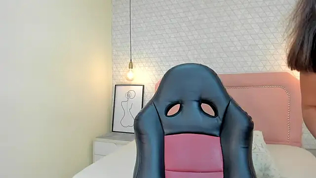 MELISSAROUGE online show from 02-25-26, 01:00