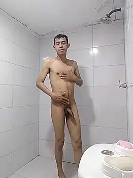 SUPERLUISKA   online show from 11-21-25, 10:09