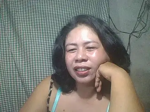 Snapshot of Pinay_Mama1234 chatting on 01-13-26, 01:26 Pinay Mama1234 online show from 01-13-26, 01:26