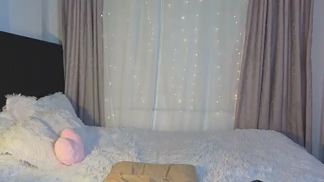 LunaVelvet777 online show from 02-26-26, 04:07