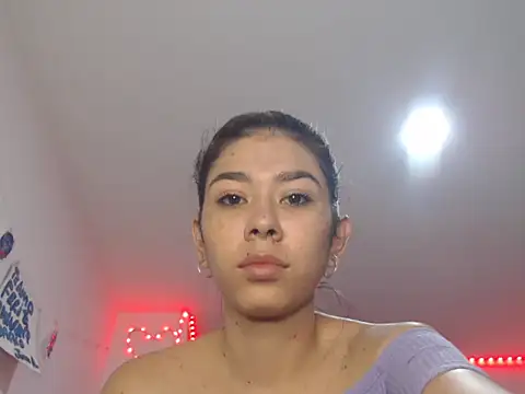 nahomibeckers online show from 10-21-25, 05:56