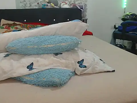 nahomibeckers online show from 10-06-25, 05:35