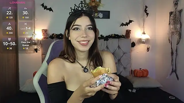 lila min online show from 10-15-25, 02:14