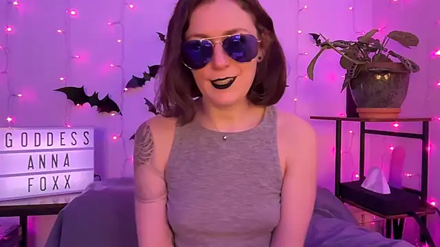 mistressannafoxx online show from 11-25-25, 11:05