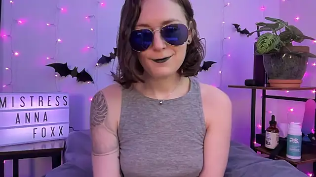 mistressannafoxx online show from 11-11-25, 06:25