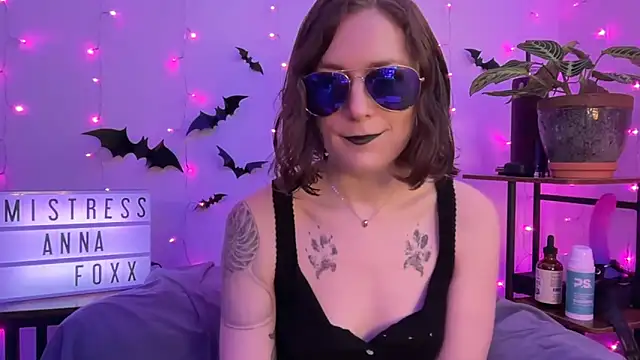 mistressannafoxx online show from 11-03-25, 06:22