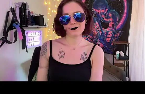 mistressannafoxx online show from 09-11-25, 12:10
