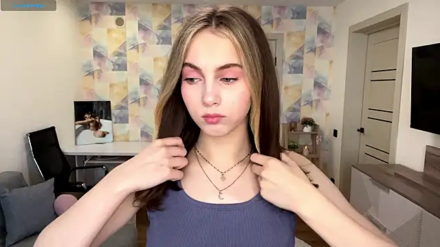 NylaNadler online show from 02-21-26, 06:04