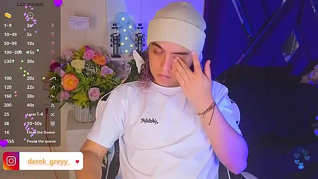 derek greyy  online show from 11-21-25, 08:41