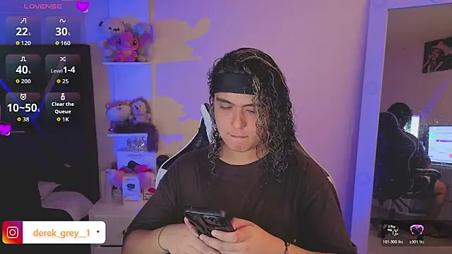 derek greyy  online show from 03-11-26, 08:14