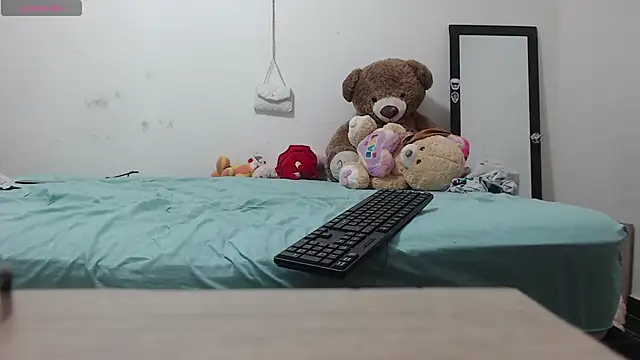 toxic sweet  online show from 02-11-26, 05:18