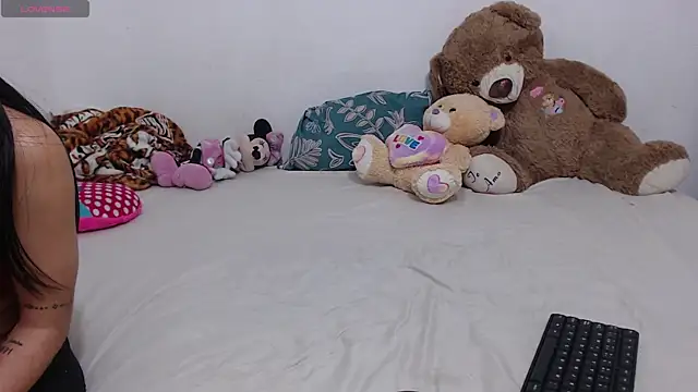 toxic sweet  online show from 12-20-25, 04:26