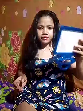 Snapshot of hotmomma8 chatting on 07-04-26, 01:37 hotmomma8 online show from 07-04-26, 01:37
