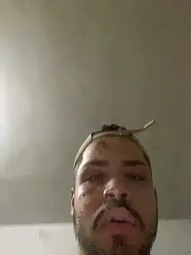 Snapshot of c_aioandrade chatting on 03-01-26, 06:52 c aioandrade online show from 03-01-26, 06:52