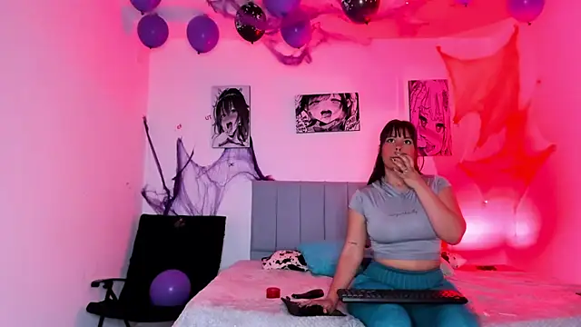 penelopestar 2 online show from 10-31-25, 03:36