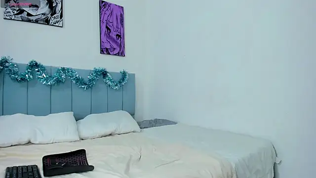 penelopestar 2 online show from 12-17-25, 04:06