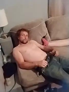 Snapshot of CatchyPart93 chatting on 10-22-25, 06:57 CatchyPart93 online show from 10-22-25, 06:57