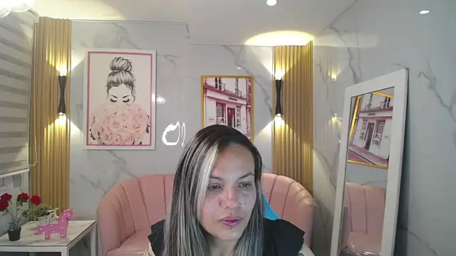Snapshot of Jade_Jones_a chatting on 10-16-25, 03:48 Jade Jones a online show from 10-16-25, 03:48