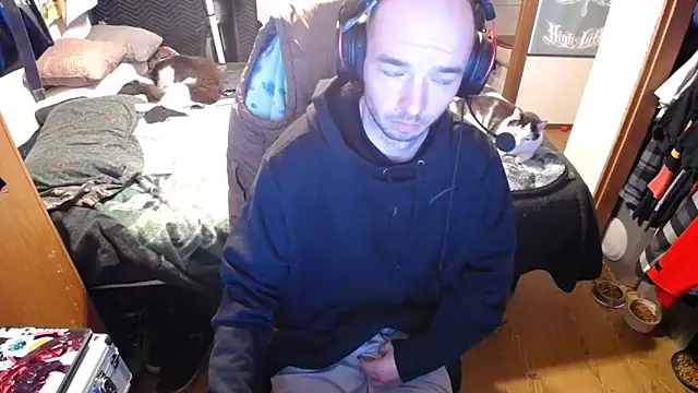 Snapshot of womenhateme69 chatting on 03-12-26, 04:07 womenhateme69 online show from 03-12-26, 04:07