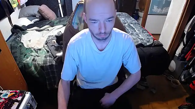 Snapshot of womenhateme69 chatting on 03-19-26, 11:10 womenhateme69 online show from 03-19-26, 11:10