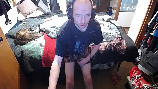 womenhateme69 online show from 04-15-26, 02:17