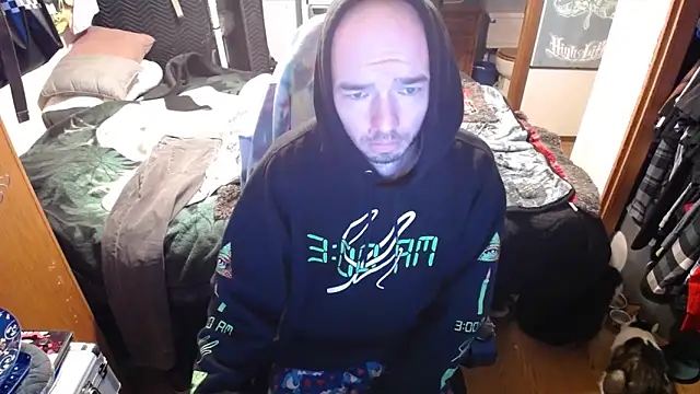 Snapshot of womenhateme69 chatting on 02-16-26, 03:32 womenhateme69 online show from 02-16-26, 03:32