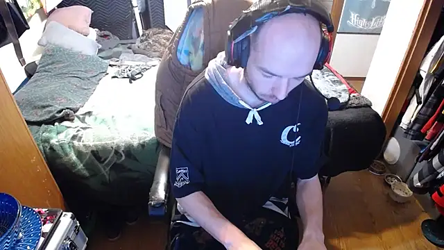 Snapshot of womenhateme69 chatting on 03-20-26, 03:18 womenhateme69 online show from 03-20-26, 03:18