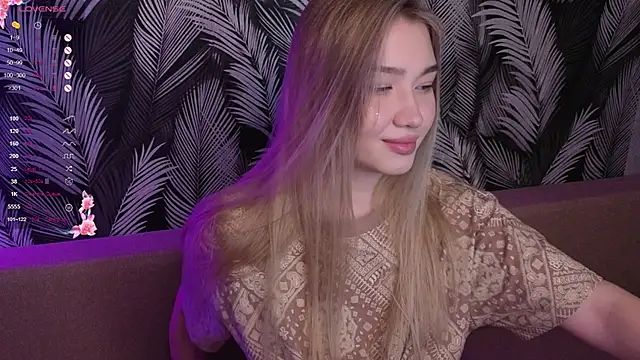 Yuki Star online show from 10-25-25, 03:56