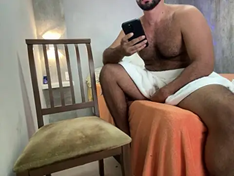 CasadoLutadorBigStuds online show from 02-28-26, 07:57