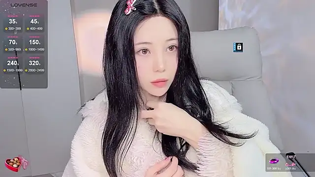 Amy-i online show from 02-14-26, 06:41