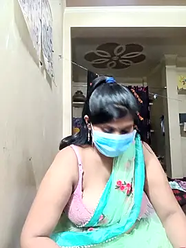 Snapshot of reena502 chatting on 09-22-25, 04:46 reena502 online show from 09-22-25, 04:46