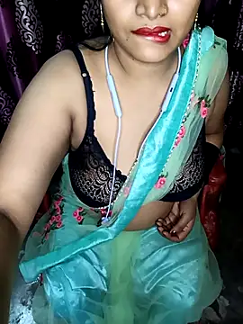 Snapshot of reena502 chatting on 10-02-25, 05:27 reena502 online show from 10-02-25, 05:27