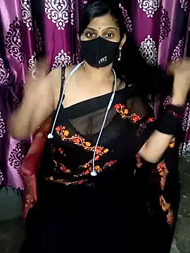 Snapshot of reena502 chatting on 10-01-25, 05:50 reena502 online show from 10-01-25, 05:50