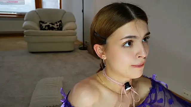Eva Zill online show from 05-24-26, 08:14