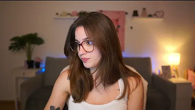 kissie cat online show from 02-11-26, 02:28