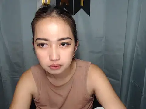 Snapshot of Soft_Angel8 chatting on 03-13-26, 12:37 Soft Angel8 online show from 03-13-26, 12:37