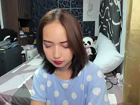 Snapshot of Soft_Angel8 chatting on 10-15-25, 02:14 Soft Angel8 online show from 10-15-25, 02:14