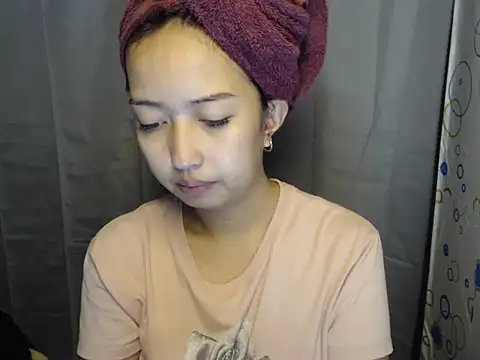 Snapshot of Soft_Angel8 chatting on 04-03-26, 05:25 Soft Angel8 online show from 04-03-26, 05:25