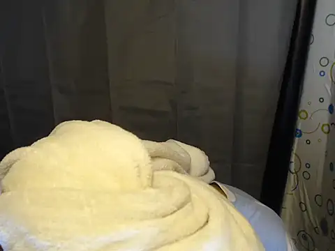 Snapshot of Soft_Angel8 chatting on 03-29-26, 08:05 Soft Angel8 online show from 03-29-26, 08:05