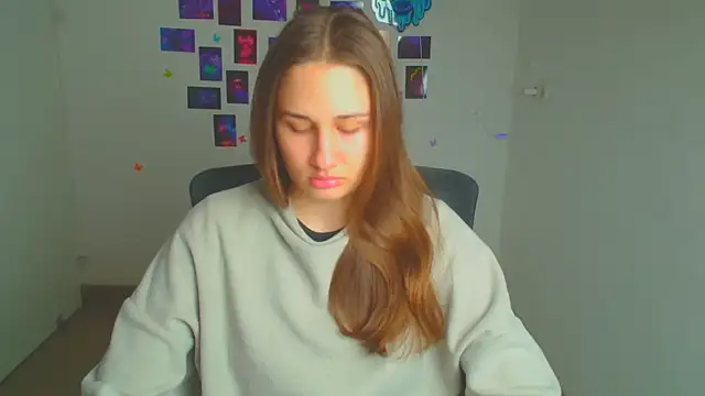 Stefanie Sweet online show from 03-24-26, 06:57