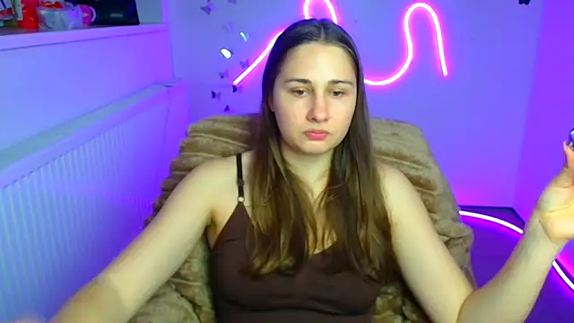 Stefanie Sweet online show from 04-04-26, 05:36