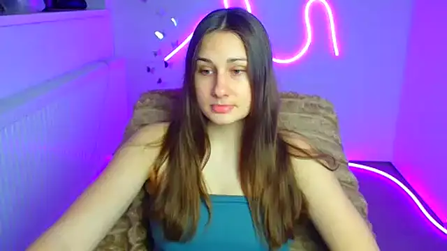 Stefanie Sweet online show from 04-18-26, 05:43