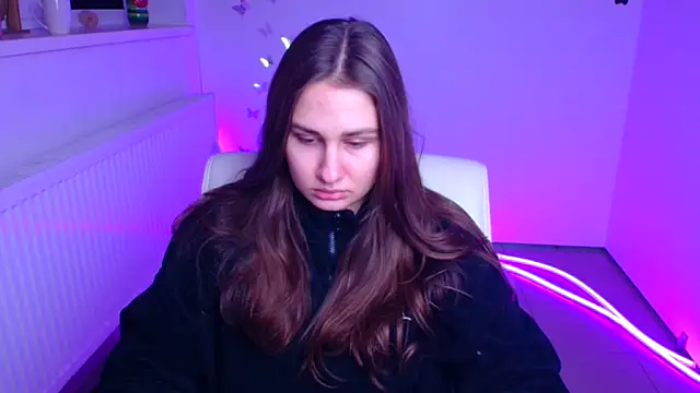 Stefanie Sweet online show from 01-14-26, 06:39