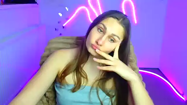 Stefanie Sweet online show from 04-09-26, 11:49